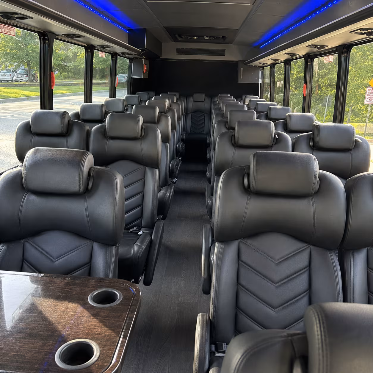 arrange transportation for your next airport transfer 2