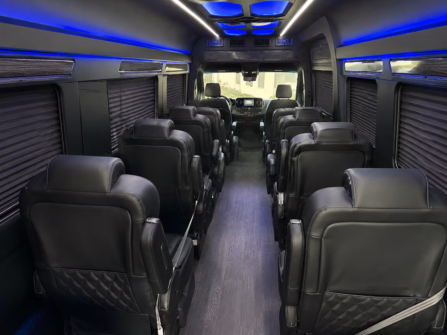 arrange transportation for your next airport transfer 3