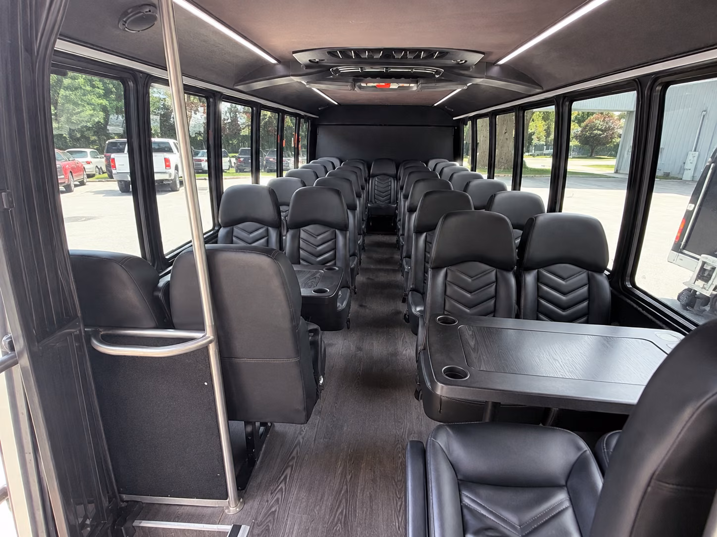 arrange transportation for your next corporate event 3