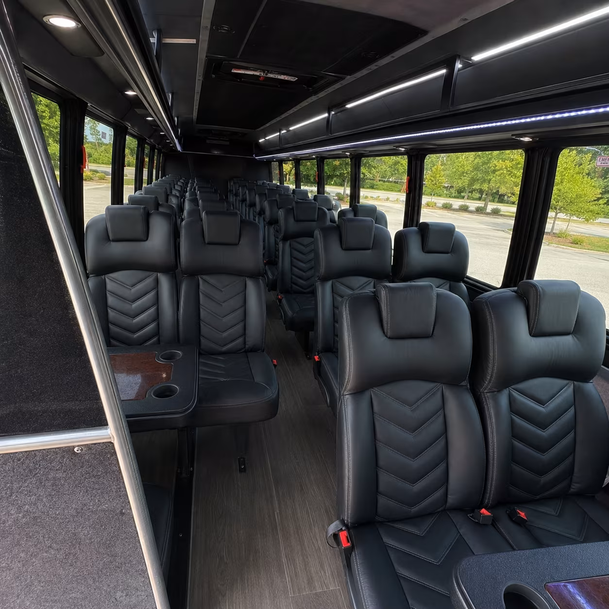 arrange transportation for your next wedding 4