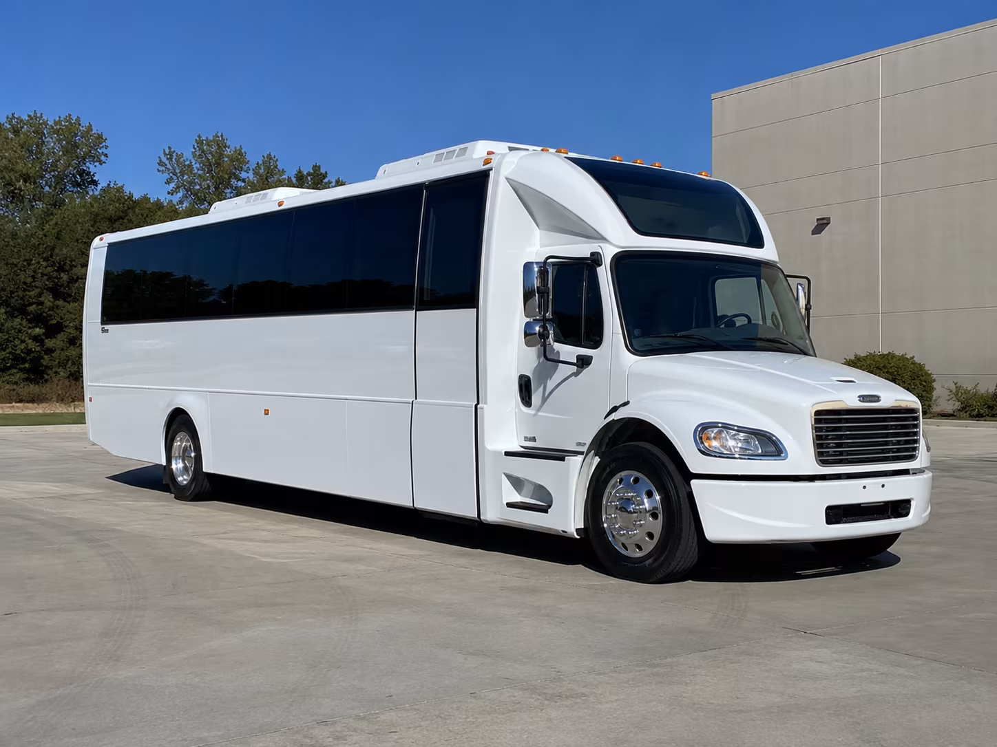 melbourne 28 passenger party bus