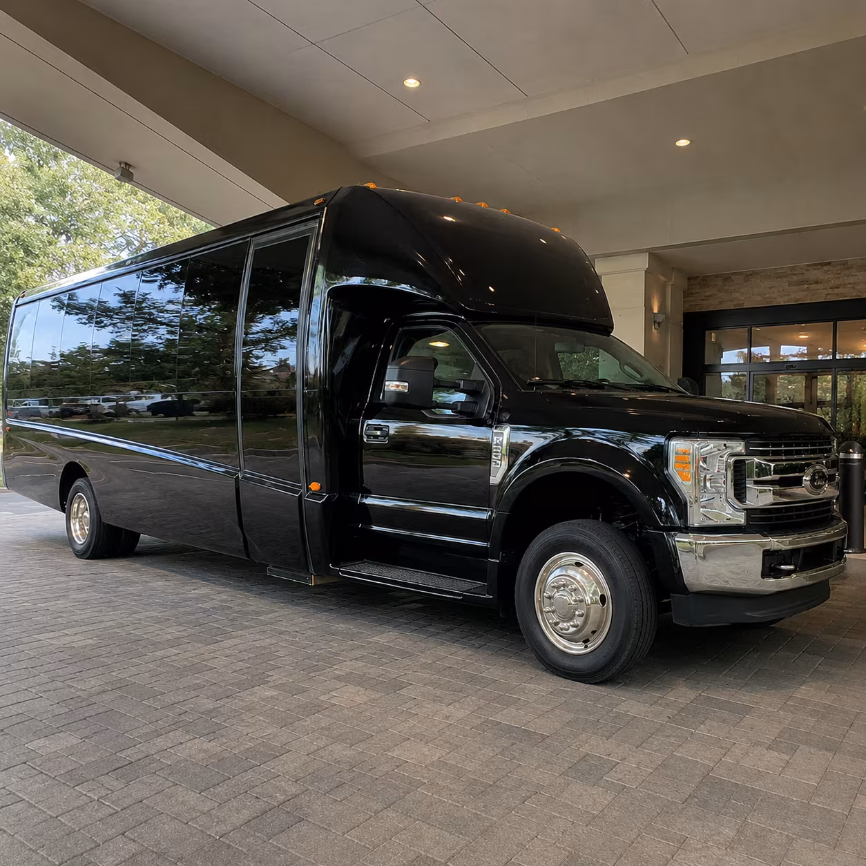 minibus rentals for corporate team building and off site events